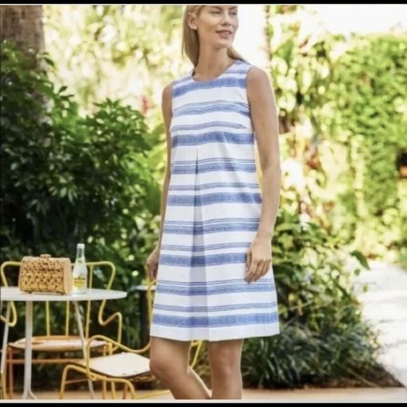 J. McLaughlin Dresses & Skirts - J. McLaughlin Sz M Tracy Shift Dress Striped Sleeveless